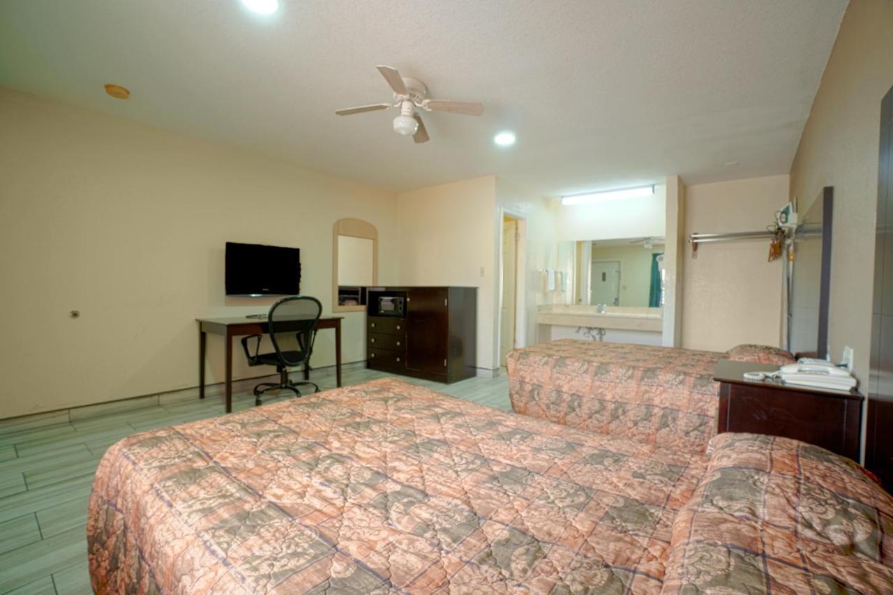 Texas Inn San Benito Near Harlingen Luaran gambar